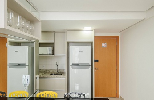West Sector Apartment | Studio w/Pool & gym in Condo - Lhg1603