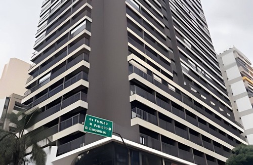 Bela Vista Apartment | Studio with balcony coworking spacePaulista Avenue