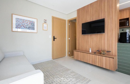 Marista Apartment | Studio with balcony in a cond. with pool GYR0305