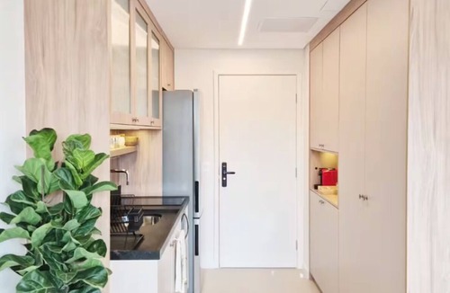Pinheiros Apartment | Studio with Rooftop, Swimming Pool and Gym in Pinheiros