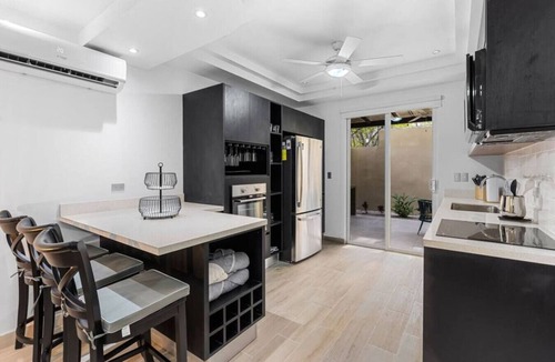 Tamarindo Condo | Stylish Ground floor Condo walking to Town