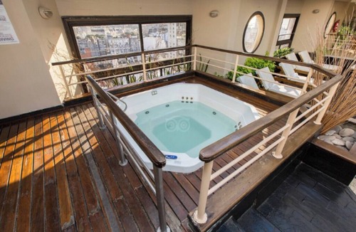 Microcentro Hotel | Stylish & Soundproof Room in a Premium Downtown Location | Pet-Friendly