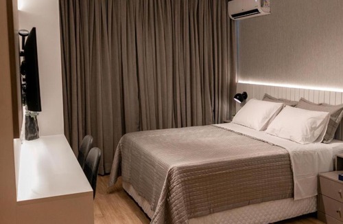 Parque Leopoldina Hotel | Suíte América na Pelinca