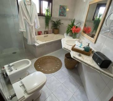 Sao Jose dos Campos House | Suíte Confort com Hidromassagem Avenida Anchieta
