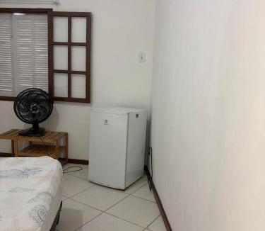 Taio House | Suíte Conforto com Banheiro Privativo Externo