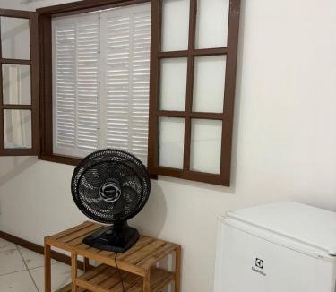 Taio House | Suíte Conforto com Banheiro Privativo Externo