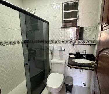 Campina House | Suíte espaçosa com ar-condicionado no coração de Belém próximo ao Mangueirão