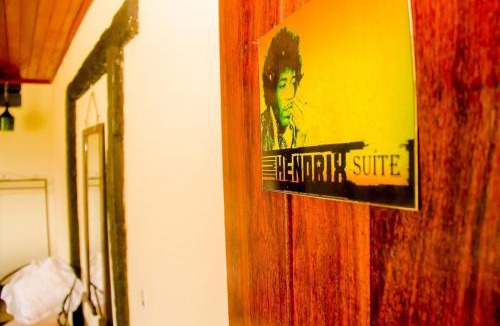 Catas Altas Apartment | Suíte Jimi Hendrix