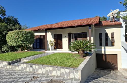 Encantado House | Suíte na cidade do Cristo!