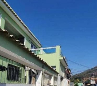 Realengo Apartment | Suíte para solteiro em ambiente familiar no bairro de Realengo