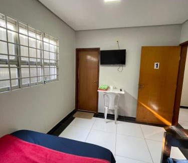 Saraiva House | Suítes Canaã