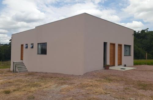 Ponta Grossa House | Suítes Flor do Maracujá 02