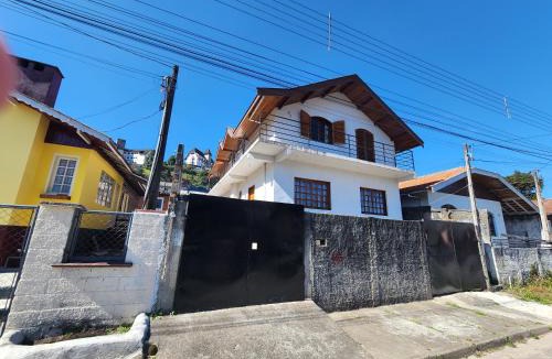 Jardim Andira House | Suítes Recanto da Felicidade