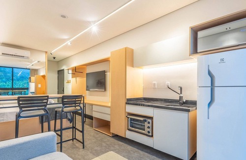 Praia dos Amores Apartment | Sua estadia próxima da Praia Brava - BSO