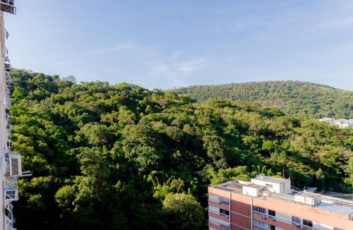 Laranjeiras Apartment | SUH Laranjeiras 01 Montain View