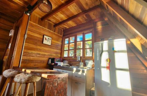 Cunha Ski Chalet | Suisse Chalet by MontJacui, Mountain Top