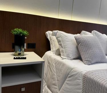 Caranda Bosque Apartment | Suite Alto Luxo com Sauna no Parque dos Poderes 02