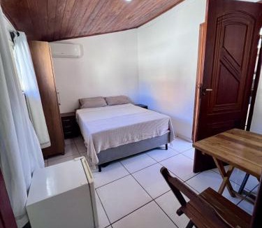 Manguinhos Apartment | Suite com entrada independente a 150m da praia Geriba