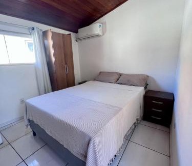 Manguinhos Apartment | Suite com entrada independente a 150m da praia Geriba