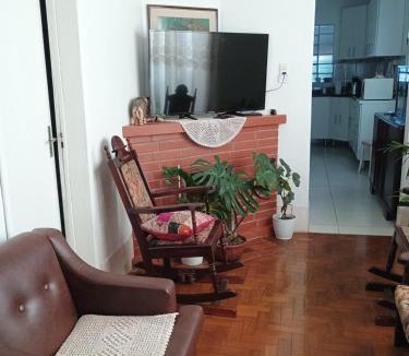 Centro House | SUITE para descanso em casa familiar
