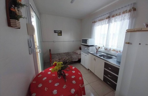 Cidade Nova Apartment | Suite with morning sun + air conditioning