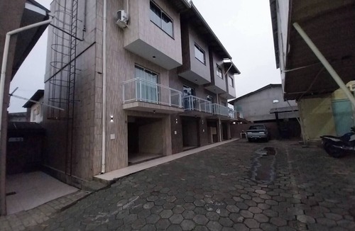 Cidade Nova Apartment | Suite with morning sun + air conditioning