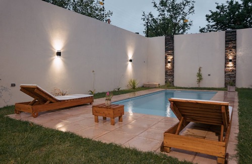 San Rafael Ski Chalet | Sumérgete en el Lujo, en una Ubicación Inigualable. ¡Tu Escape Perfecto!