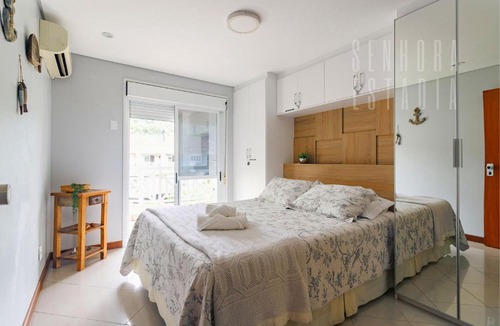 Porto da Lagoa Apartment | Sunrise Penthouse - facing Lagoa da Conceição