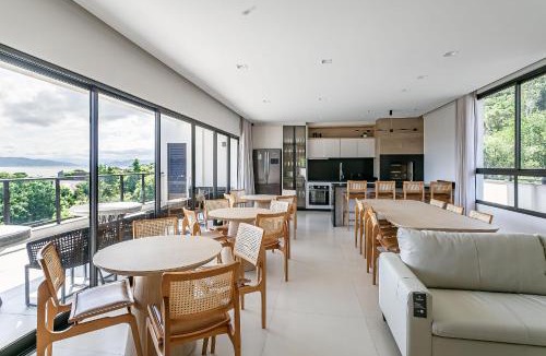 Santo Antonio de Lisboa Apartment | Sunset | Seaside dining | Pool #SAL12