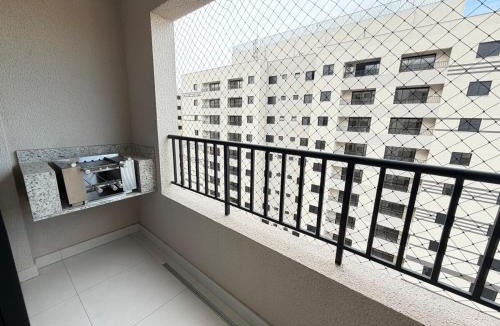 Goiania Apartment | Super completo! Ar split nos 3 quartos e na sala! Ao lado do Shopping Center modas, a poucos passos da 44 e da Rodoviária!