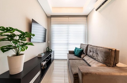 Pinheiros Apartment | TA/2101-Faria Lima com 2Q, Piscina, 1 Vaga, AC
