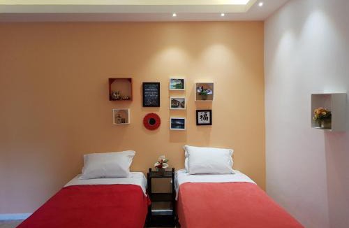 Laranjeiras Apartment | Temporada Rio Studio Lily 1 - Perto do Cristo e Copacabana