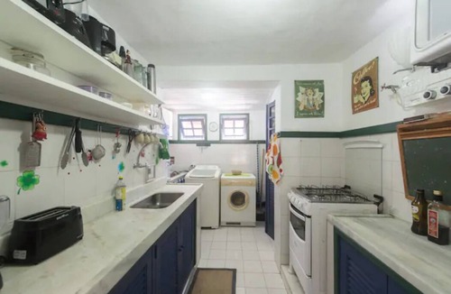 Joao Fernandes House | The perfect beach house, with a deck, barbecue, pool and ocean view.