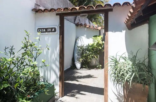 Joao Fernandes House | The perfect beach house, with a deck, barbecue, pool and ocean view.