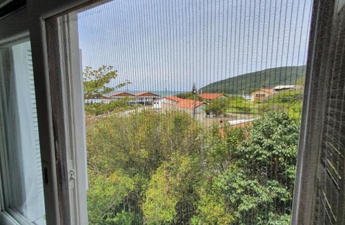 Barra da Lagoa Hostel | The Search House