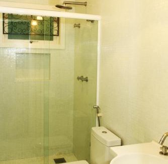 Barra da Lagoa Hostel | The Search House