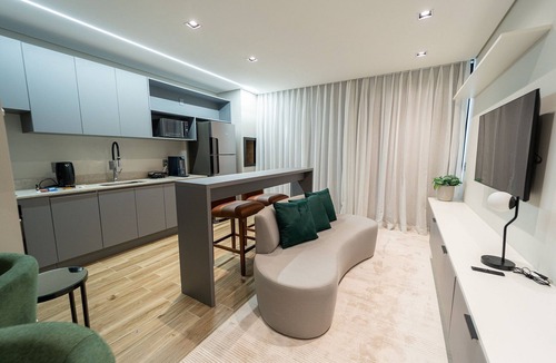 Estados Apartment | The Spot One By Xtay