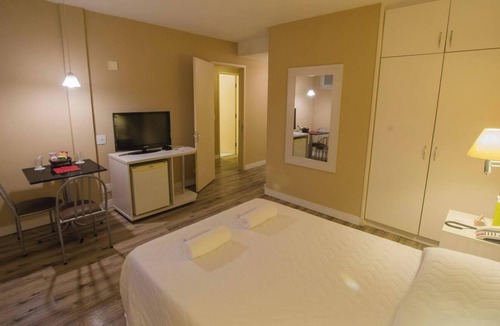 Matriz Hotel | Three Sleek Executive Couple Rooms in Central Hotel Perfect for Group Getaways