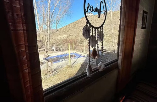 Las Vegas Apartment | Tiny Potrerillos Our Roots