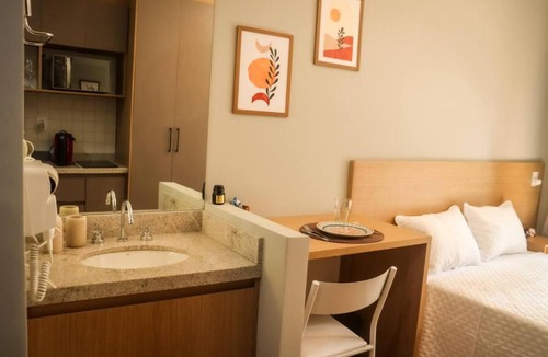Liberdade Apartment | Tiwa Studio Nihon p/2 no coração da Liberdade