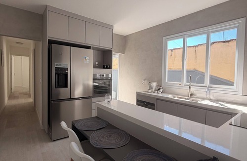 Itatiba House | Tons de Cinza