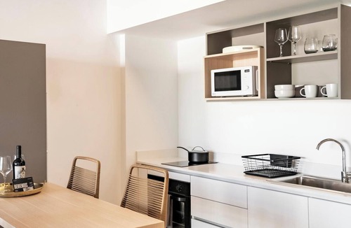Nunez Condo | Top Rentals Nuñez