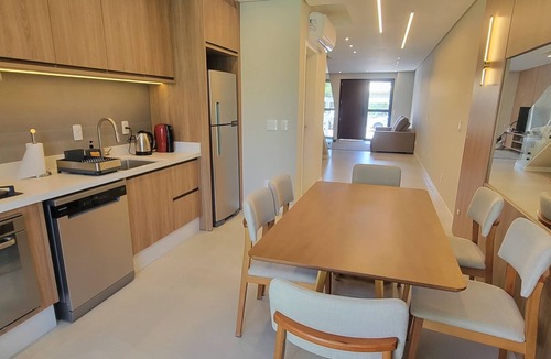 Cachoeira do Bom Jesus House | Tranquil 3 Suite Home With Ocean Breeze in Prime Location!