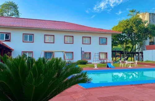 Maracangalha Hotel | Tranquil Stay w/Access to Outdoor Pool & Lake Access | Free Parking & Breakfast