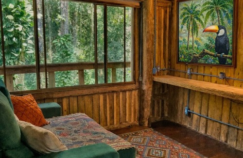 Joinville Ski Chalet | Treehouse: Unique Accommodation with Pool, Bathtub, and Restaurant
