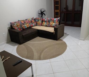 Centro House | Triples Otima Localização Minimo 2 diárias
