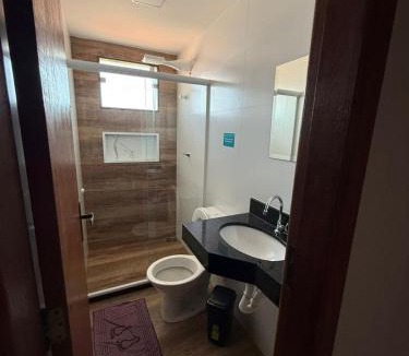 Pero Apartment | Triplex Confortavel com Área Gourmet 3min da praia do Peró