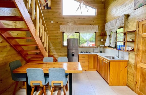 Manuel Antonio Cabin | Tropical Eco Cabin near Beach & Park
