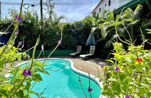 Manuel Antonio Cabin | Tropical Eco Cabin near Beach & Park