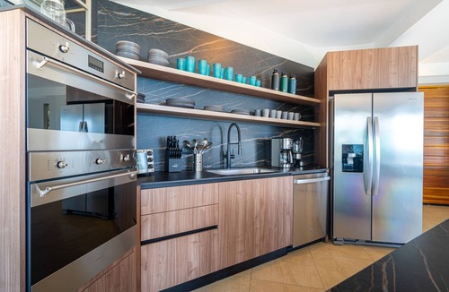 Dominical Villa | Tropical Oceanview Retreat 11br for 27 Guests